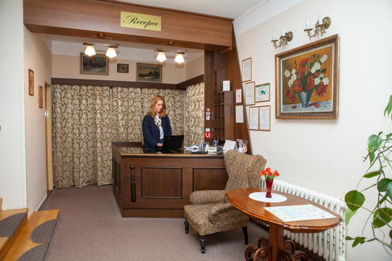 Hotel Stella Plzeň Esterno foto