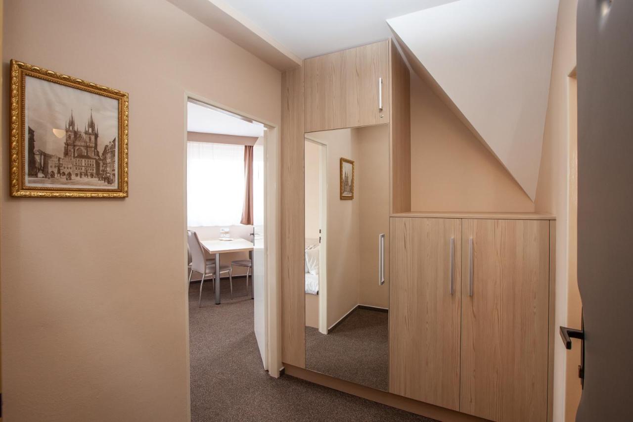 Hotel Stella Plzeň Esterno foto