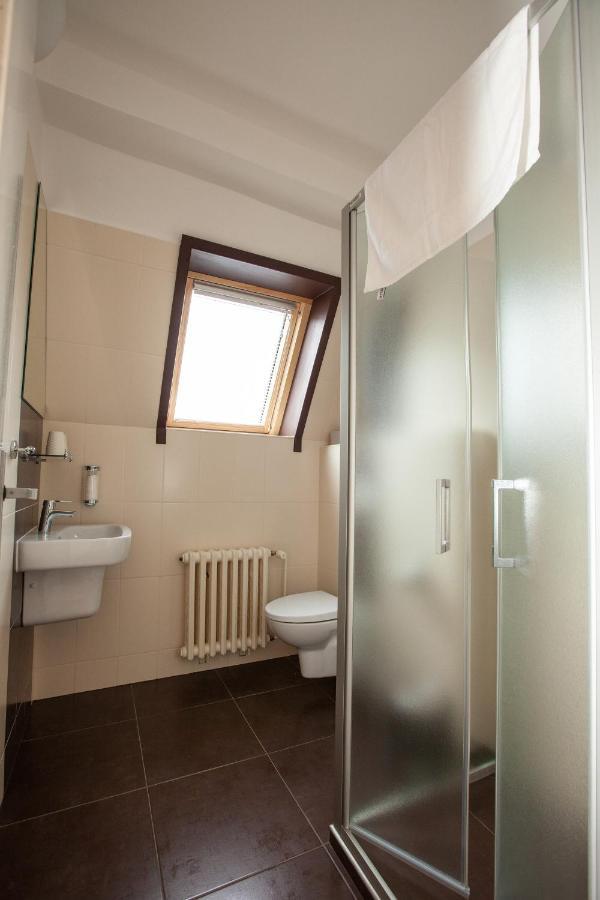 Hotel Stella Plzeň Esterno foto